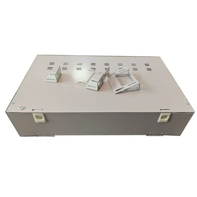 Tipo portuario de la rotación de la caja de distribución de la fibra óptica del SC del panel de remiendo del gris 48 2U