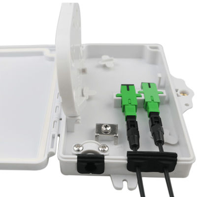 Caja de terminales de fibra óptica de 2 puertos FTTH PC exterior / interior ABS Material gris claro