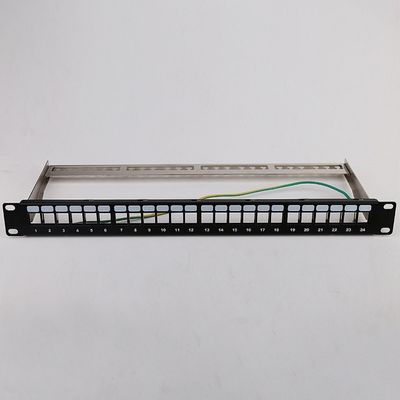 espacio en blanco portuario del panel de remiendo del soporte de estante del panel de remiendo de 1U 24 STP RJ45 Cat6