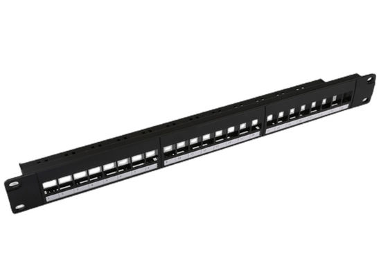El 1 panel de remiendo portuario del marco 24 en blanco de RU Network Patch Panel C5e descargó